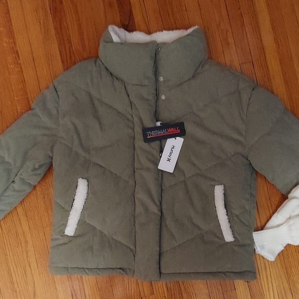 Hurley Woman's Olive Puffer Jacket